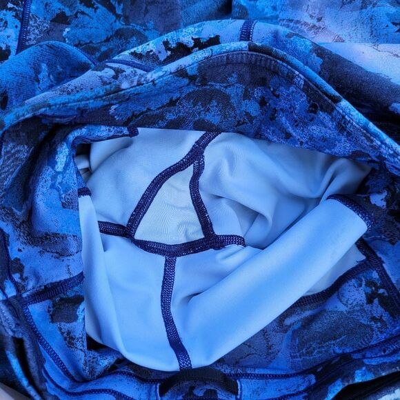 LIKE NEW LULULEMON SPEED UP TIGHT LUXTREME BLUE FLORAL CAMO LEGGINGS 4 - Picture 5 of 7